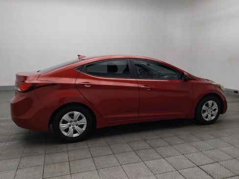Used 2016 Hyundai Elantra SE FWD image 10
