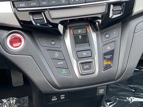 Used 2025 Honda Odyssey EX-L image 17