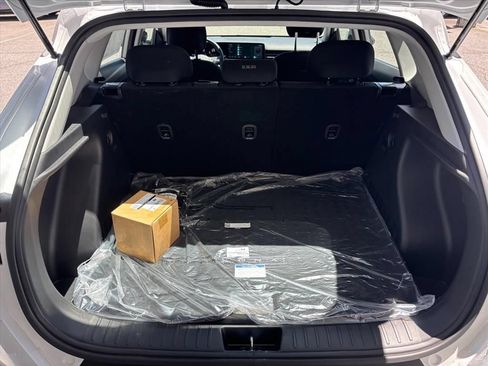 New 2026 Hyundai Kona SE FWD image 3