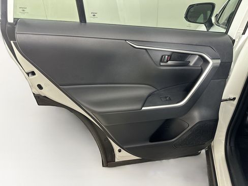 Used 2025 Toyota RAV4 LE image 23