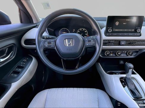 Used 2024 Honda HR-V LX image 8