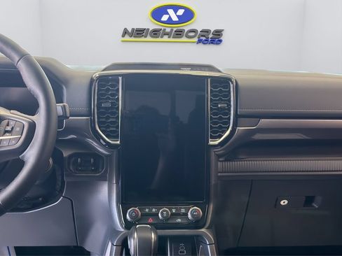 New 2025 Ford Ranger Lariat w/ Advanced Towing Package AWD/4WD image 23