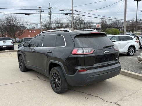 Used 2020 Jeep Cherokee Latitude Plus image 8