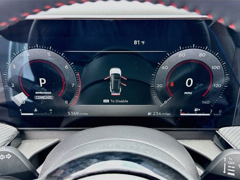 Certified 2025 Nissan Kicks SR AWD/4WD image 13