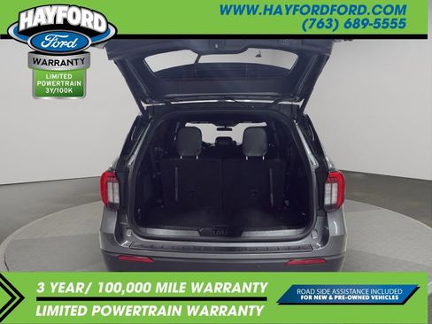 Used 2025 Ford Explorer ST-Line w/ ST-Line Street Pack AWD/4WD image 20