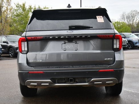 Certified 2025 Ford Explorer Active w/ Active Comfort Package AWD/4WD image 5