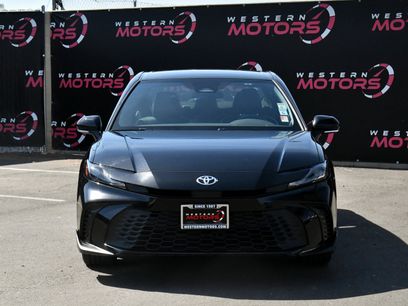 Used 2025 Toyota Camry SE