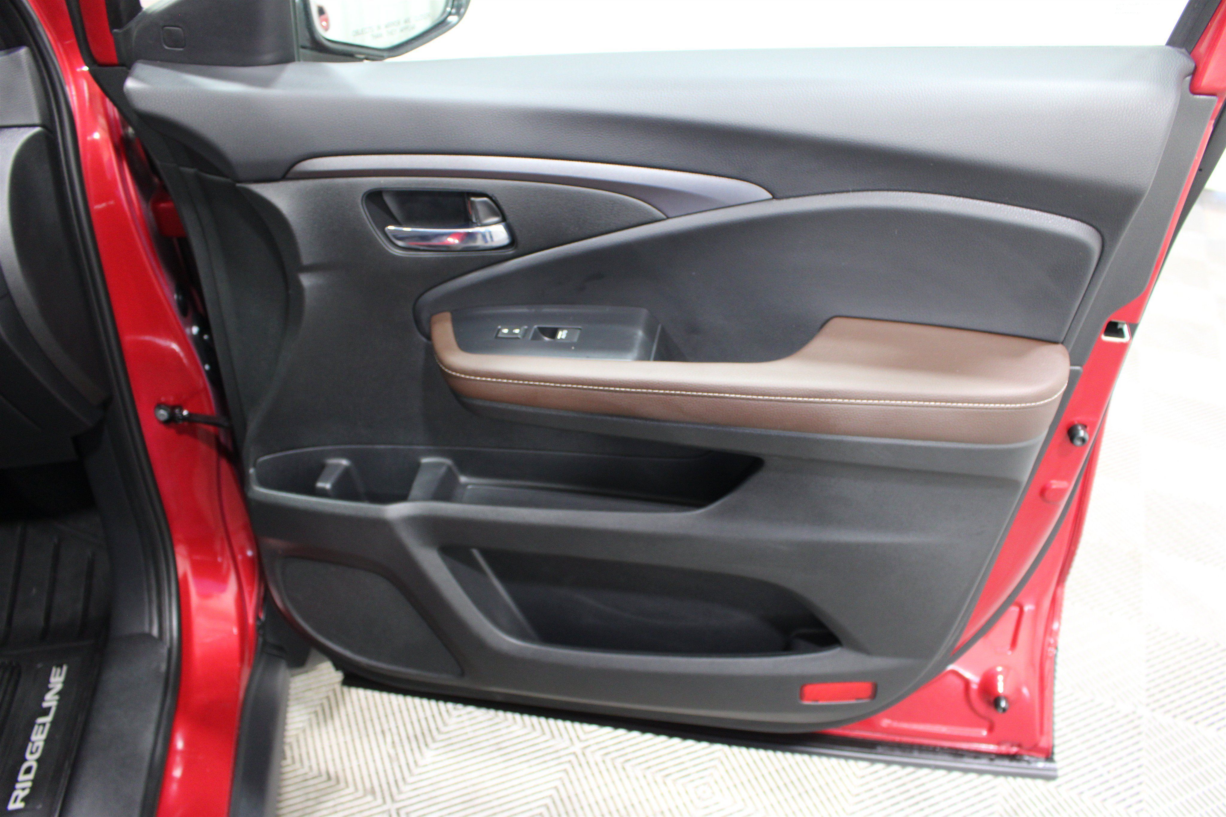 Used 2025 Honda Ridgeline RTL image 29