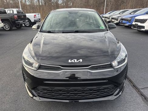 Certified 2022 Kia Rio S image 2
