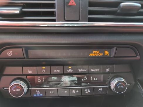 Used 2023 MAZDA CX-9 Carbon Edition image 17