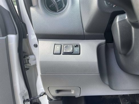 Used 2021 Nissan NV200 SV FWD image 9