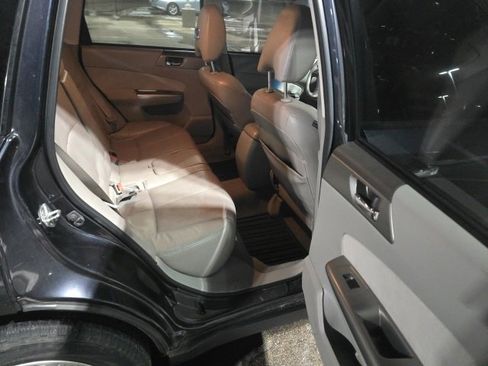 Used 2010 Subaru Forester 2.5X Limited image 17