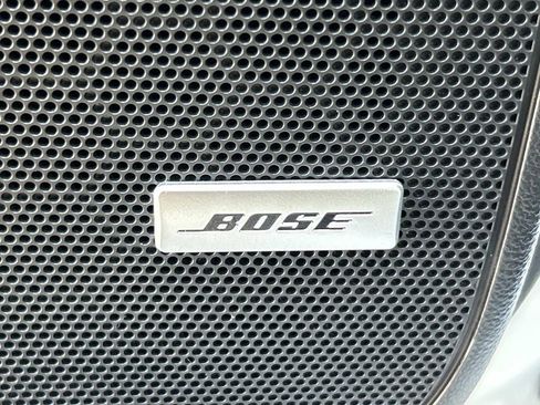 Used 2024 Buick Enclave Premium image 27