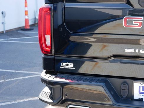 Used 2020 GMC Sierra 1500 AT4 w/ AT4 Premium Package AWD/4WD image 5