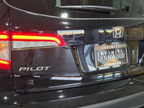 Used 2021 Honda Pilot Special Edition image 25