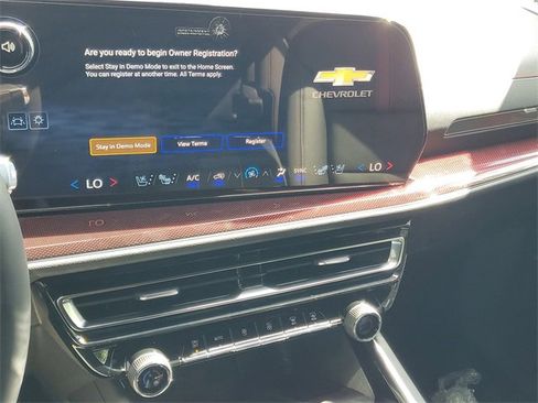 New 2026 Chevrolet Traverse RS image 11