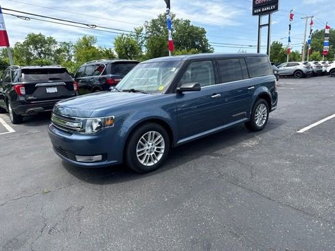 Used 2019 Ford Flex SEL w/ Equipment Group 202A AWD/4WD image 11
