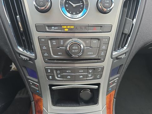 Used 2012 Cadillac CTS Luxury RWD image 17