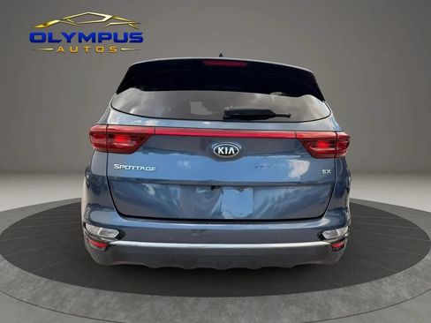 Used 2020 Kia Sportage EX w/ EX Technology Package FWD image 5