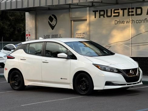 Used 2018 Nissan Leaf S w/ S Charge Package FWD image 5