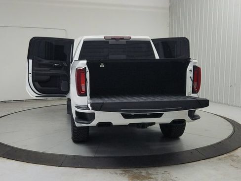 Used 2023 GMC Sierra 1500 AT4X AWD/4WD image 15