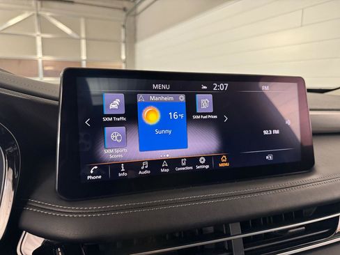 Used 2025 INFINITI QX60 Luxe image 25