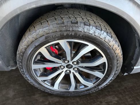 Used 2020 Ford Explorer ST w/ ST Street Pack AWD/4WD image 42