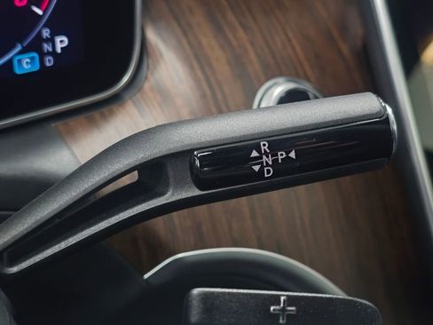 New 2025 Mercedes-Benz C 300 4MATIC Sedan image 16