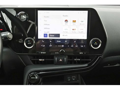Used 2025 Lexus NX 250 FWD image 22