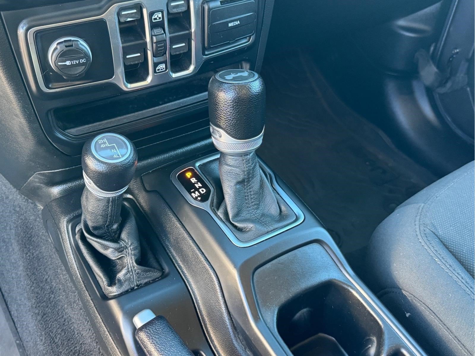 Used 2021 Jeep Wrangler Unlimited Sport AWD/4WD image 28