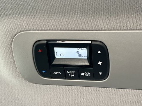 Certified 2024 Honda Odyssey EX-L image 21