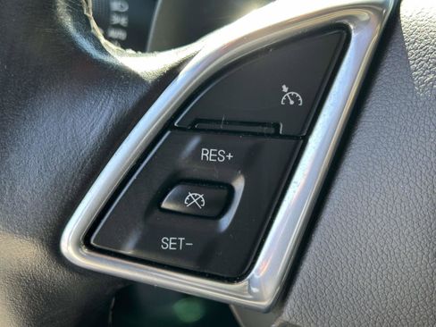 Used 2021 Chevrolet Camaro LT w/ RS Package image 16