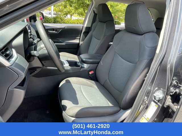 Used 2025 Toyota RAV4 XLE FWD image 7