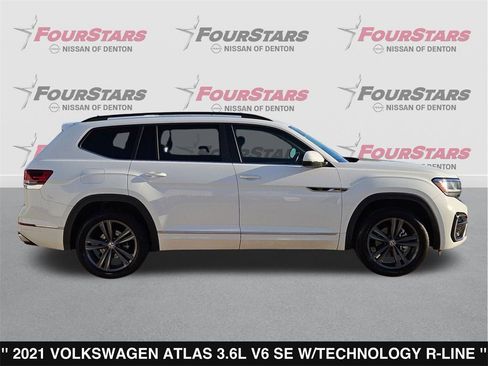 Used 2021 Volkswagen Atlas SE image 3