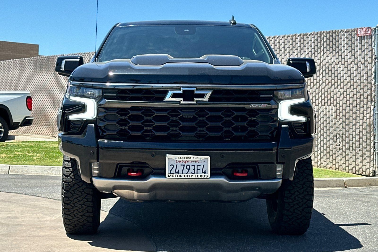 Used 2025 Chevrolet Silverado 1500 ZR2 w/ Technology Package AWD/4WD image 10