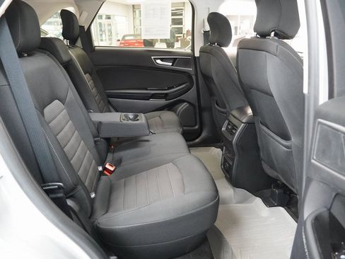 Used 2019 Ford Edge SEL image 29