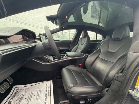 Used 2022 Tesla Model S Plaid image 14