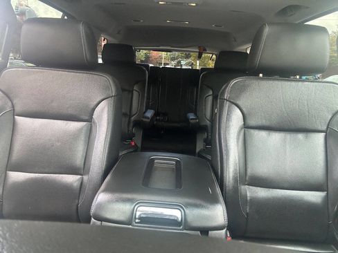 Used 2018 GMC Yukon SLT image 26