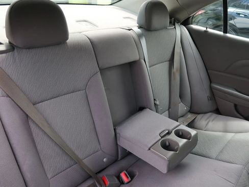 Used 2014 Chevrolet Malibu LS FWD image 24