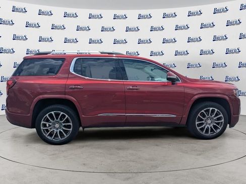 Used 2023 GMC Acadia Denali w/ Denali Ultimate Package AWD/4WD image 2