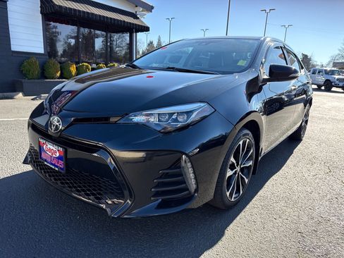 Used 2019 Toyota Corolla SE image 10