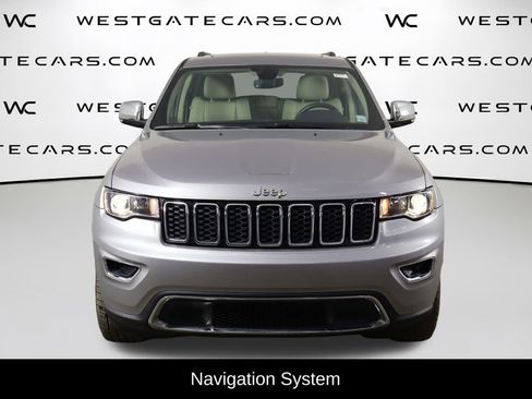 Used 2019 Jeep Grand Cherokee Limited w/ Trailer Tow Group IV image 2