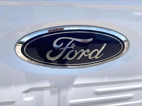Certified 2022 Ford F150 XLT w/ Equipment Group 301A Mid AWD/4WD image 31