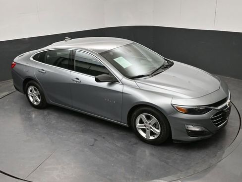 Used 2024 Chevrolet Malibu LS image 23