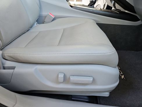 Used 2018 Acura RDX w/ Technology Package FWD image 27