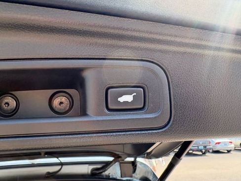 Certified 2022 Honda Pilot Touring image 28