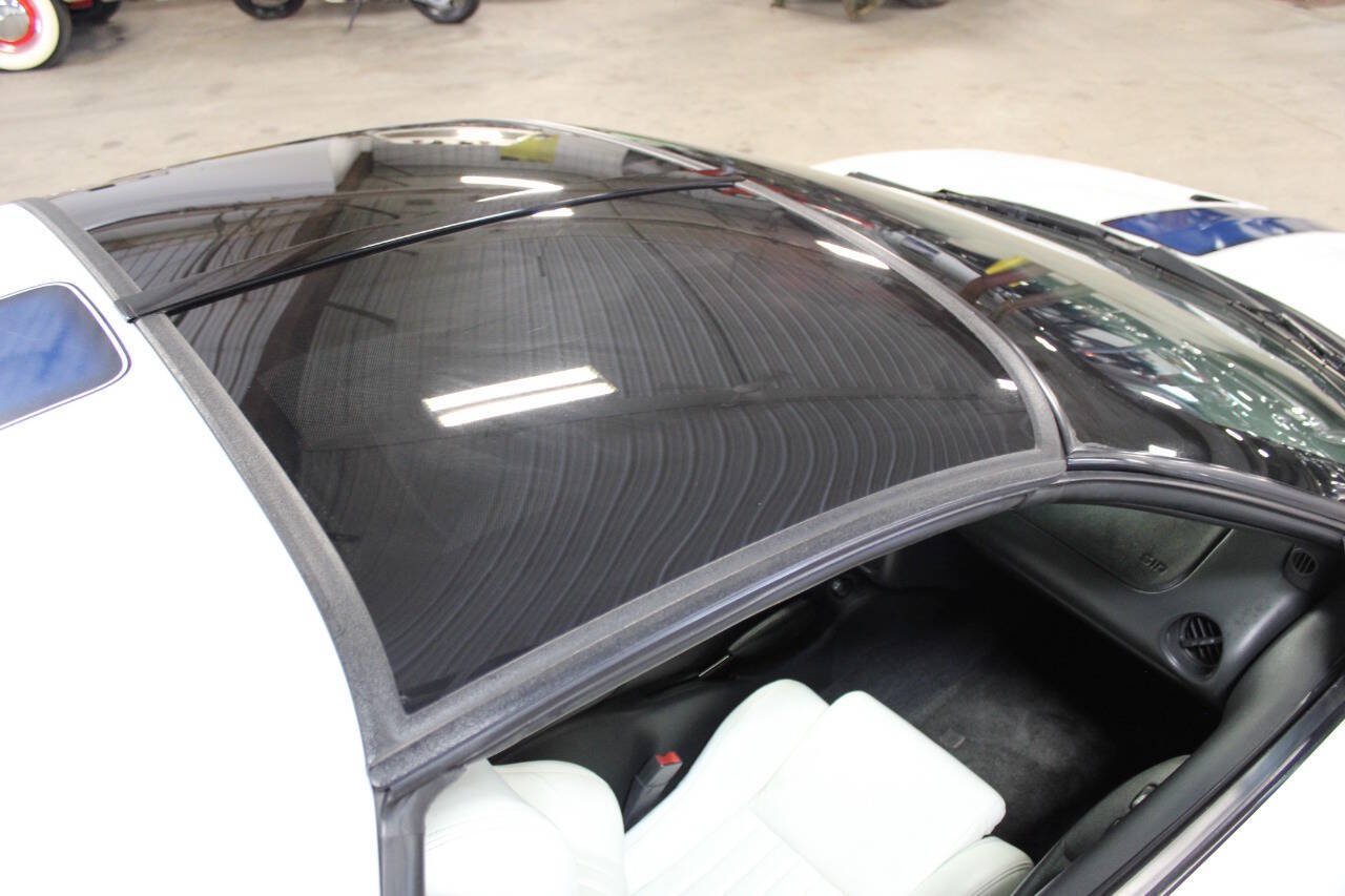 Used 1994 Pontiac Firebird Coupe RWD image 20