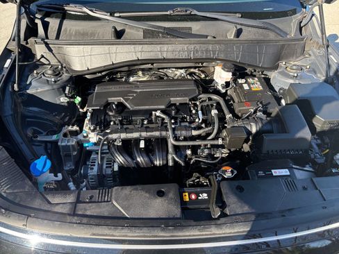 Used 2025 Hyundai Kona SEL image 30