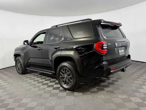 Used 2025 Toyota 4Runner SR5 image 8