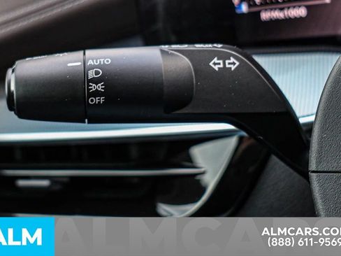 Certified 2025 Nissan Murano Platinum w/ Cargo Package image 36